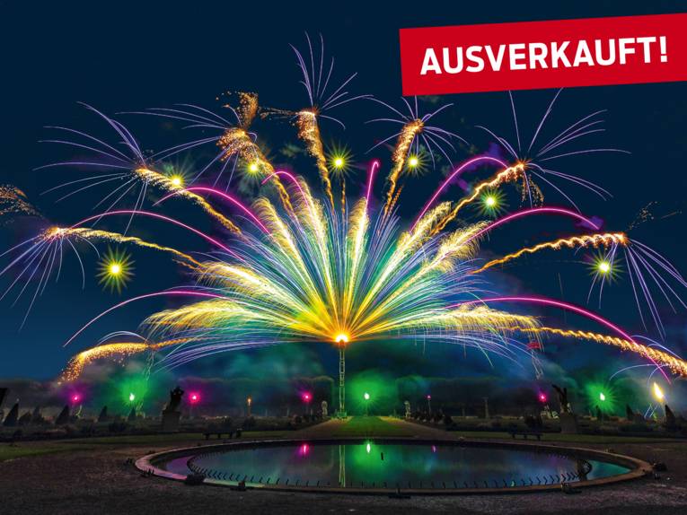 Feuerwerk Asien ausverkauft